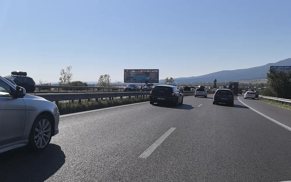 Катастрофа с жертва затвори „Тракия” в двете посоки