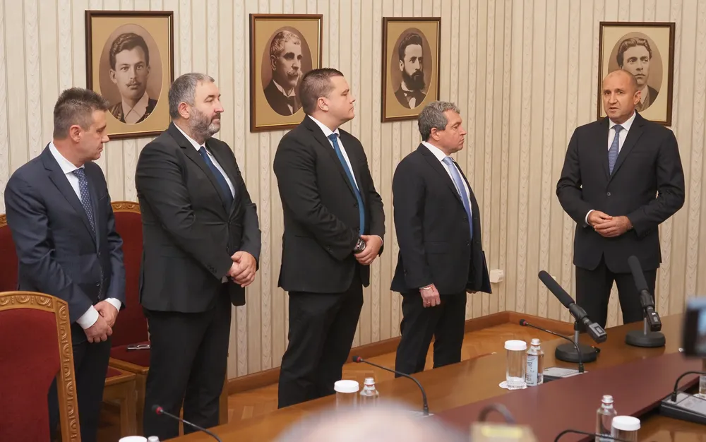 ИТН върна мандата неизпълнен, Радев още днес кани Рая Назарян на разговор - подробности - СНИМКИ - ВИДЕО