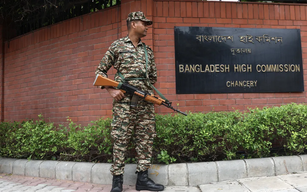 Дипломатите на ЕС в Бангладеш са обезпокоени от нападения срещу малцинства