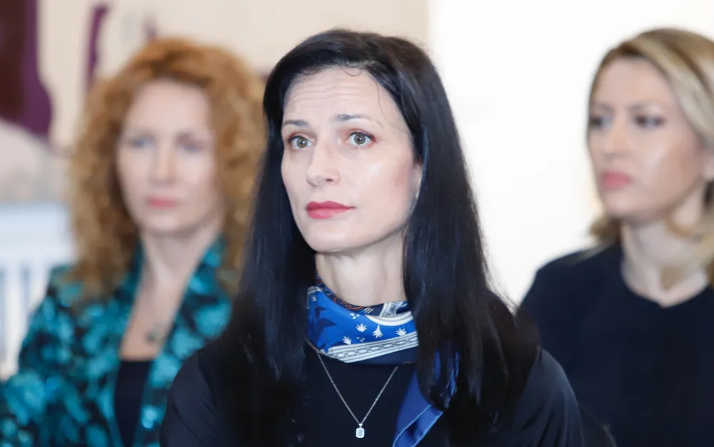 Мария Габриел най-вероятният номер 2 в НАТО