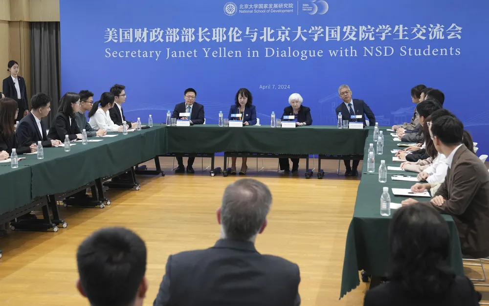 Китай отбеляза ръст на износа през юли