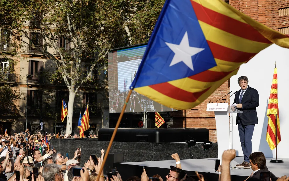 Каталунският парламент започна гласуването за нов лидер без Пучдемон