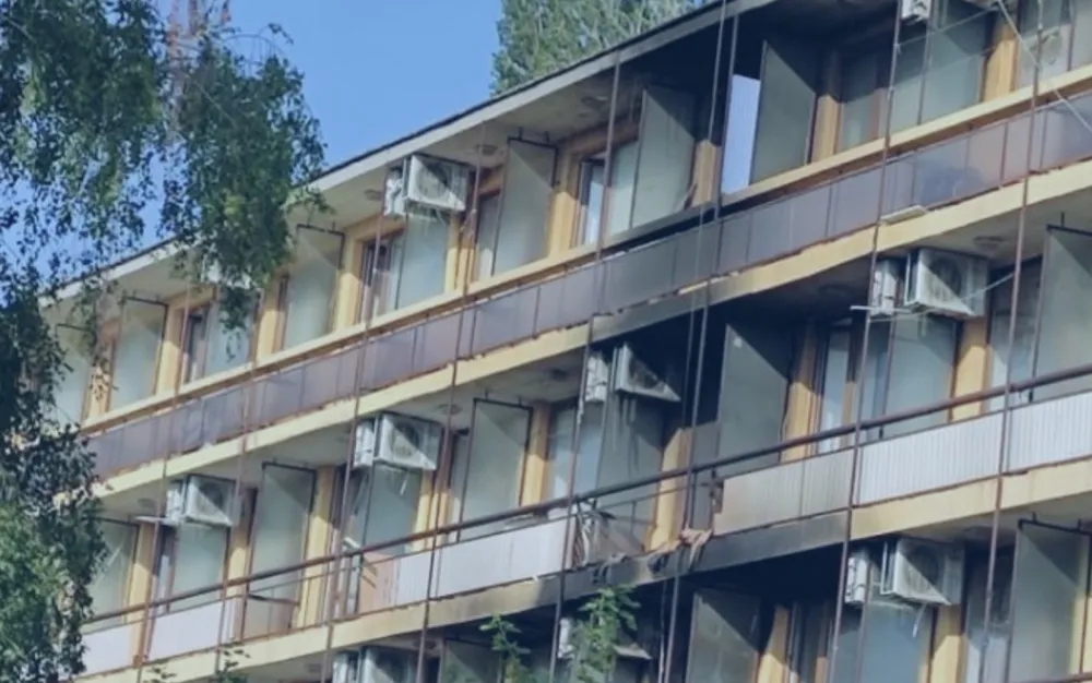 Един загинал и трима ранени при пожара в дом за възрастни хора в Банкя - подробности - 2 - СНИМКИ - ВИДЕО