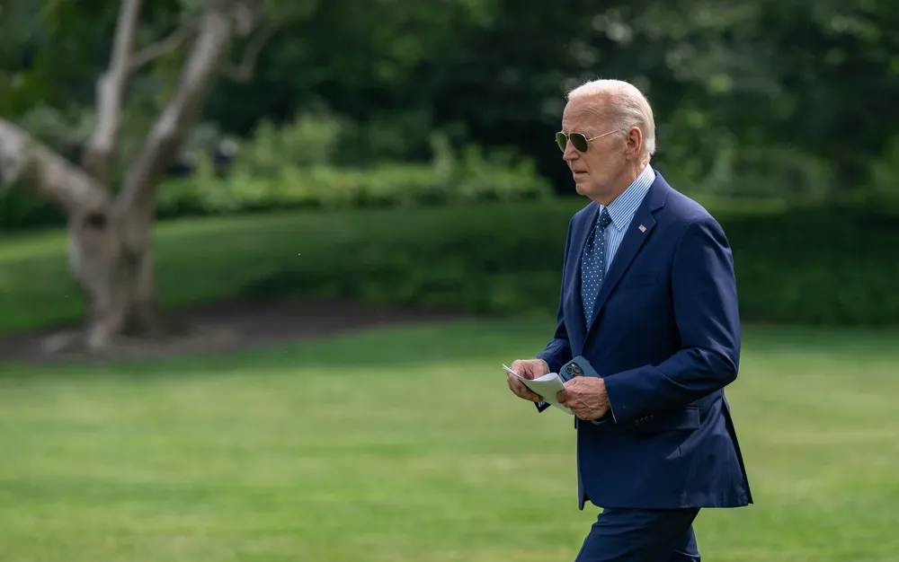 Републиканците започват доклад за импийчмънт на Байдън