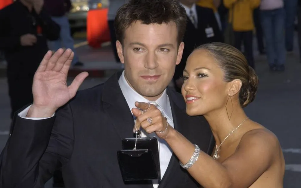 Дженифър Лопес подаде собственоръчно документи за развод с Бен Афлек