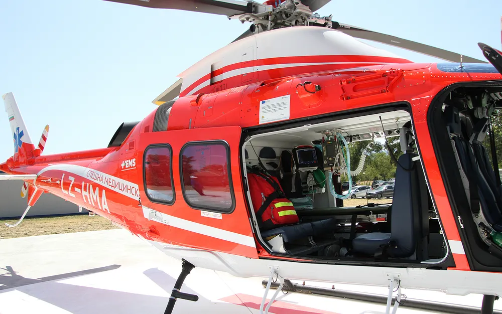 Въздушната линейка транспортира жена с инсулт от Благоевград до София