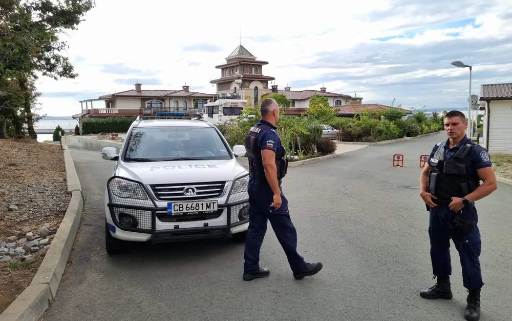 Ахмед Мехмед: Страх ни е за здравето на Доган, оставаме в Росенец - СНИМКИ - ВИДЕО