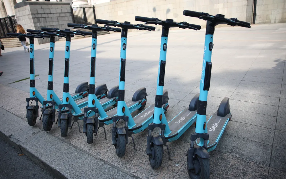 ЕЦТП: Електрическите тротинетки се превръщат в оръжие на пътя
