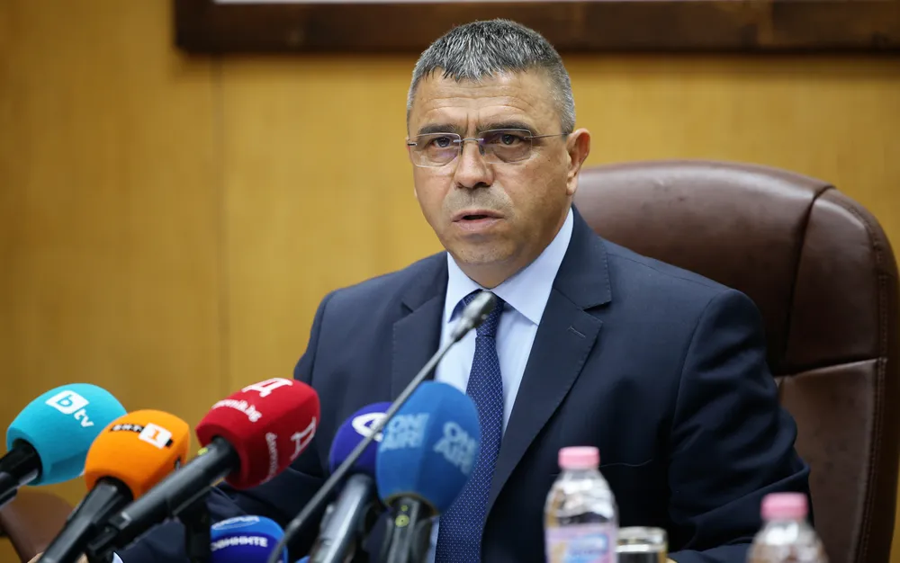 Атанас Илков за организацията на изборите: Необходим е сериозен подход, залогът е много голям