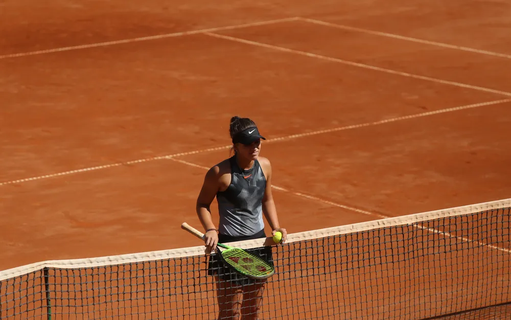 Топалова започна с двусетова победа на турнир във Франция, Радулов с успех в Мадрид