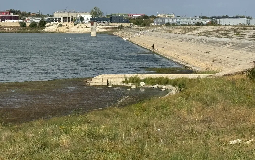 Езерото в Шумен изчезва, екологичните последици ще са фатални - СНИМКИ-ВИДЕО