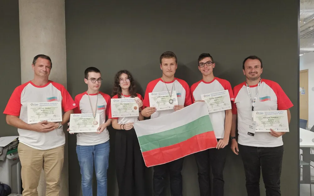 МОН връчва националните дипломи на отличниците на България