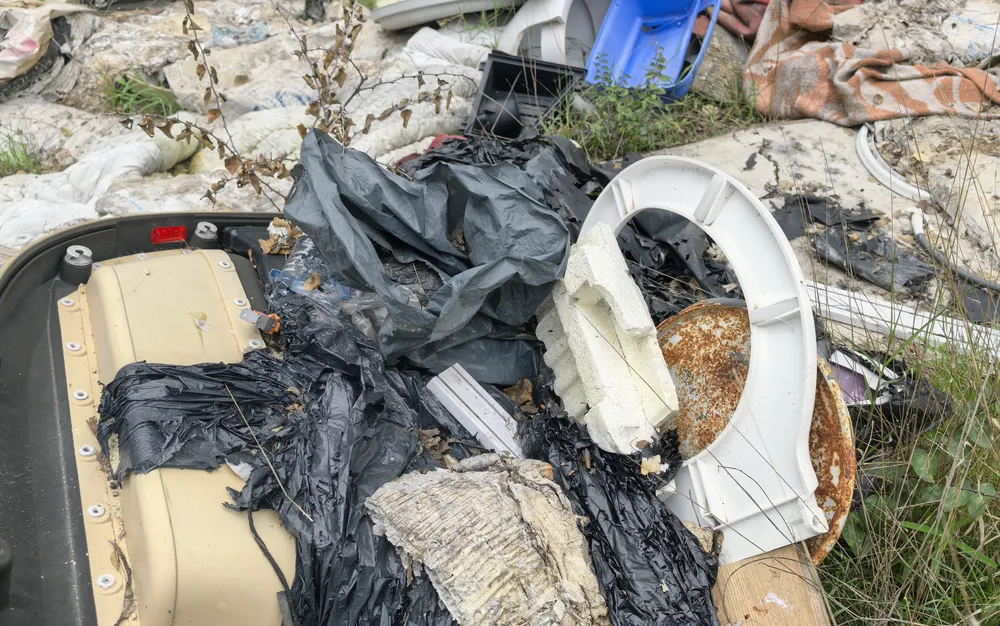 Как българска немарливост ще затрие природен феномен на 50 милиона години? - СНИМКИ