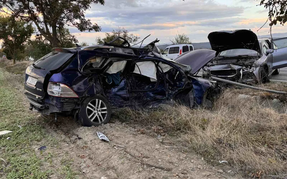 Трима души са загинали при катастрофи през изминалото денонощие