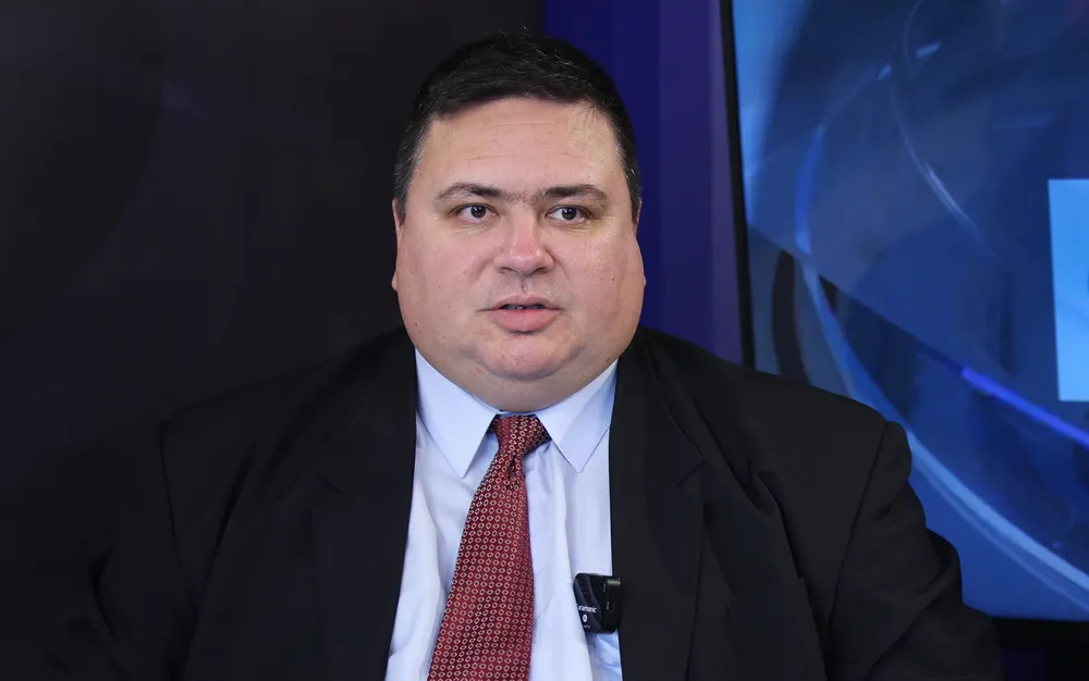 Стефан Антонов: През 2021 г. България пое по пътя на Гърция и Италия, харчи без да мисли - СНИМКИ