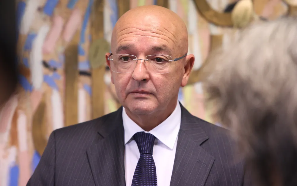 Ген. Венцислав Мутафчийски: ВМА ще остане на своя пост като трансплантационен център - подробности- СНИМКИ