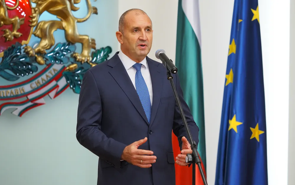 Президентът Радев вика Карадимов, Сарафов, Илков, ЦИК и ДАНС на среща преди вота