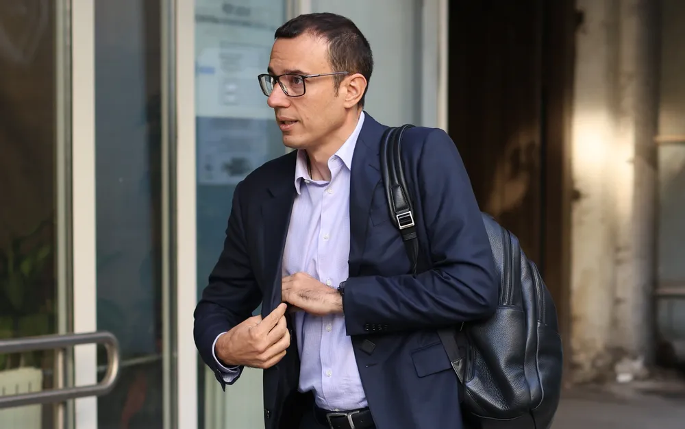 ГЕРБ-СДС: Терзиев излъга протестиращите служители на градския транспорт в София и се скри