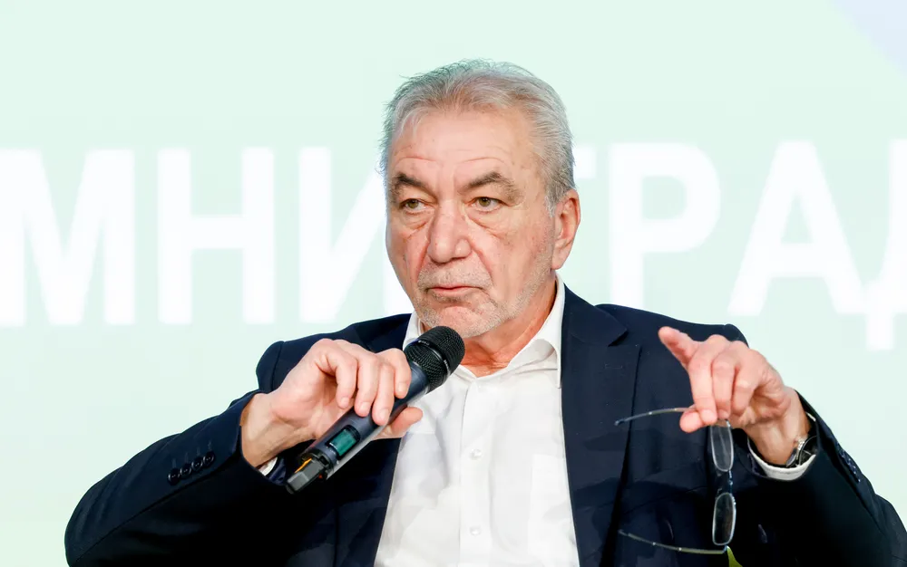 Карадимов: Сертифицирахме 18 проекта за 400 млн. лв. и 1600 нови работни места в 7 града - СНИМКИ