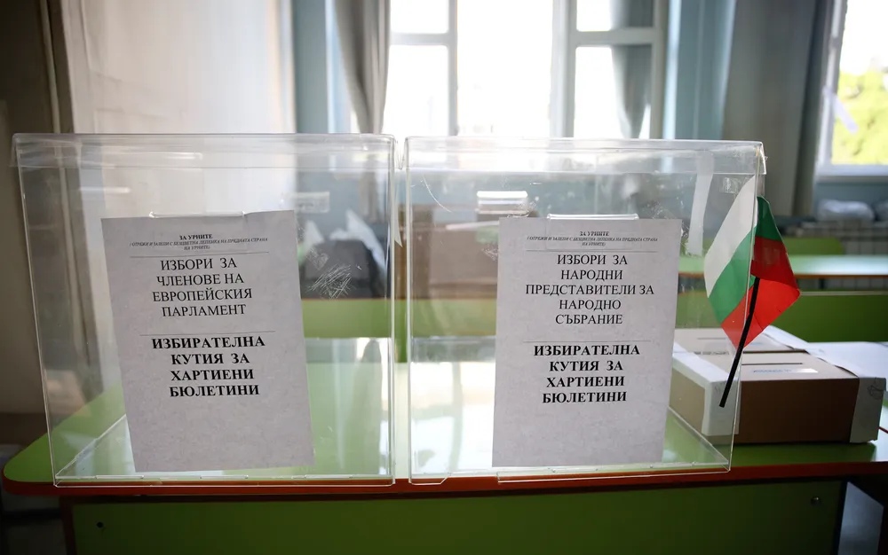 66 секции за гласуване ще има в Германия за вота на 27 октомври, 5 са секциите в Берлин - СНИМКА