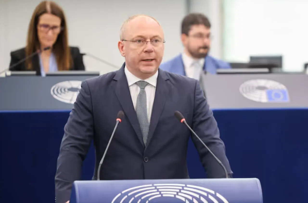 Станислав Стоянов: 