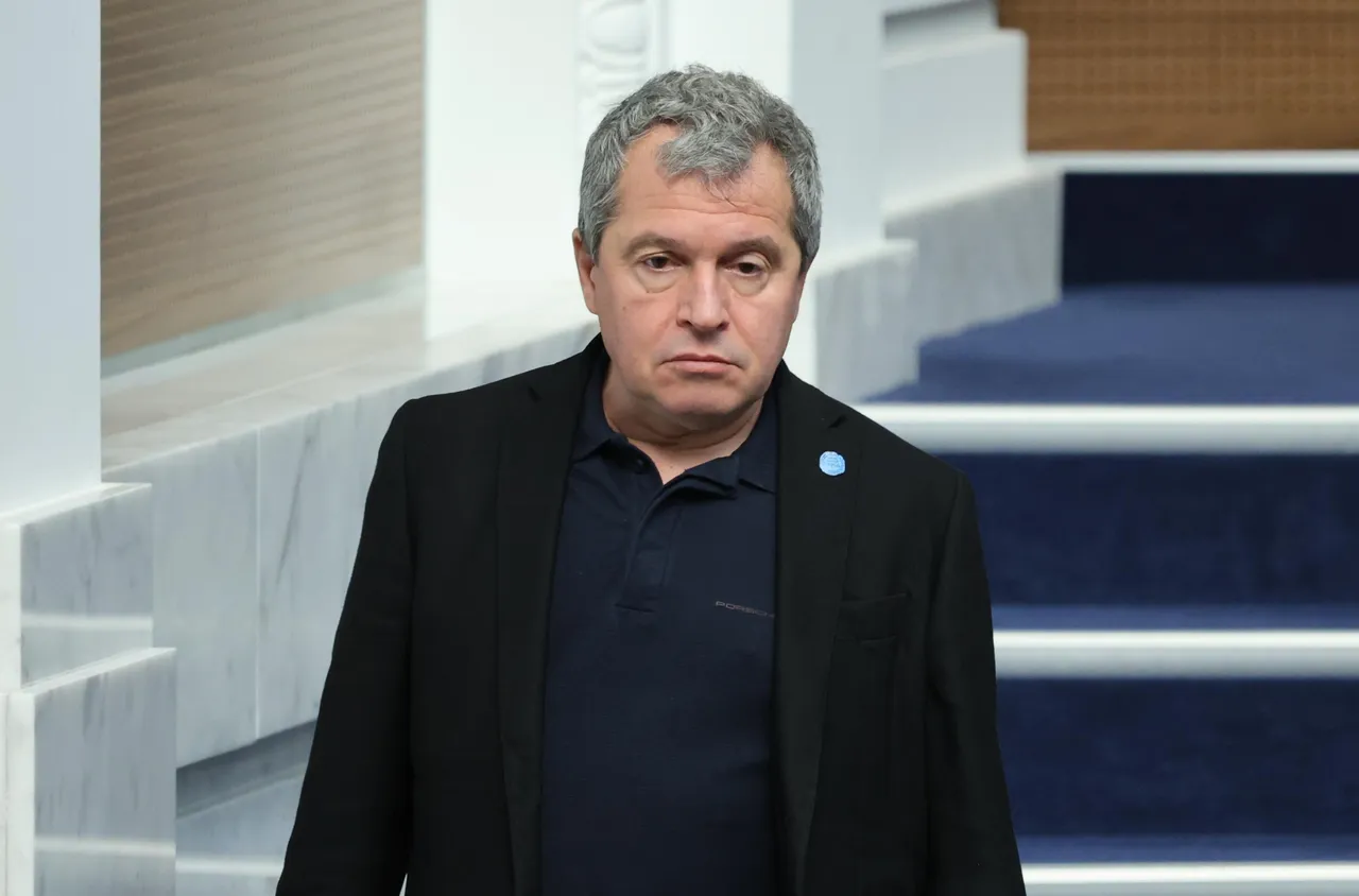 Съюзът на артистите обсъжда с обществото дали да поиска оставката на Тошко Йорданов