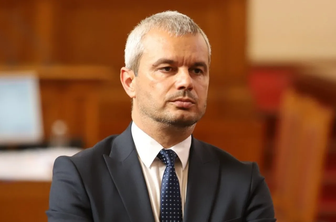 Костадинов призова правителството да защити националния интерес във връзка с граничния пункт Рудозем – Ксанти