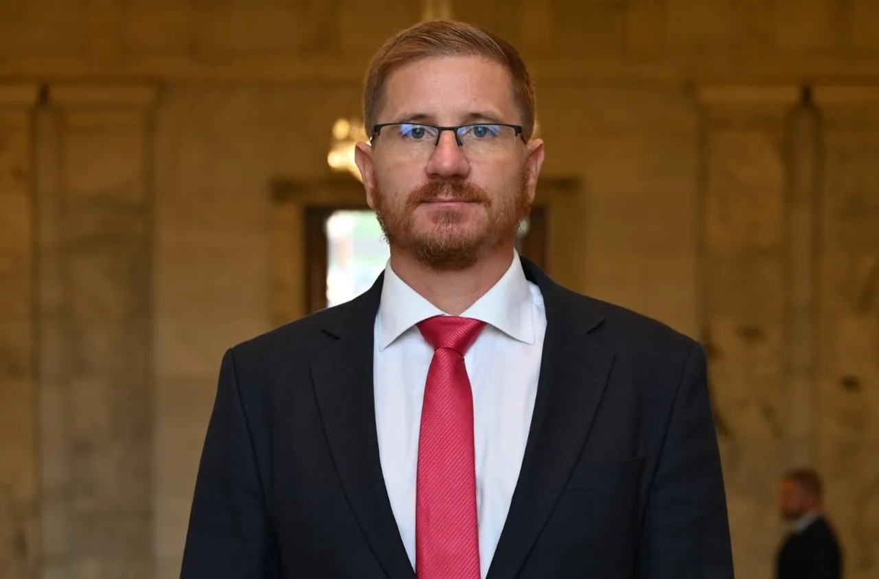 „Възраждане“ с остра позиция срещу дигиталното евро: „Свободата не се измерва с QR код“