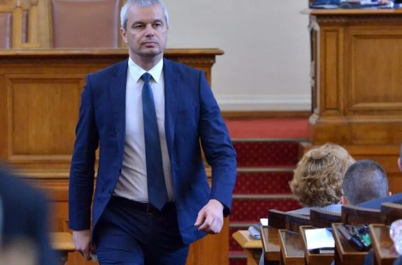 „Възраждане“ настоява за незабавна оставка на кабинета, свързван с Борисов и Пеевски