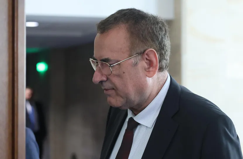 Джевдет Чакъров подаде оставка като председател на ДПС-ДПС и напусна парламентарната група