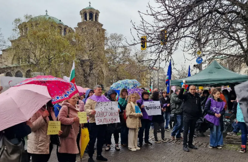 Протест на служителите в психиатрични болници, Силви Кирилов ще проведе среща с тях в четвъртък
