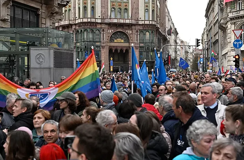  Хиляди излязоха на протест срещу правителството в Будапеща