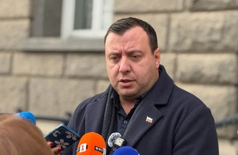 Петър Петров, „Възраждане“: Хартиеното гласуване трябва да отпадне – то създава условия за масови изборни злоупотреби