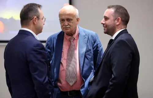 Транспортните министри на България и Казахстан обсъдиха мултимодалната свързаност между двете държави