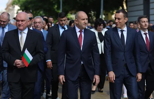 Румен Радев проведе среща с президента на МОК Томас Бах