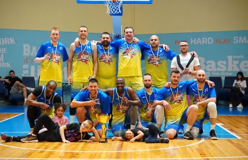 Carppopolis спечели златните медали в Б група на Запад