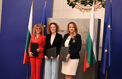 МТСП връчи Отличителния знак за постижения в политиката за равнопоставеност между жените и мъжете