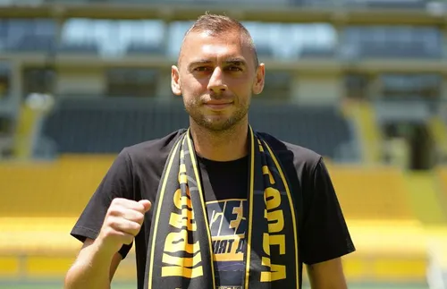 Лъчезар Балтанов става играещ треньор в дубъла на Ботев