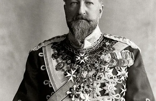 Създателят на европейска България цар Фердинанд I се завръща на родна земя - СНИМКИ