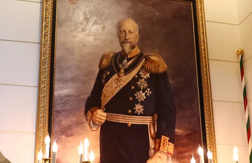 Връщат тленните останки на цар Фердинанд от град Кобург в София