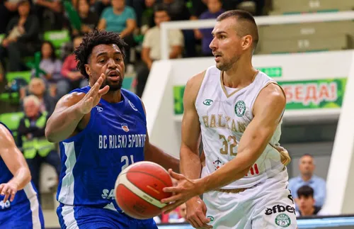 Балкан остана в битката за титлата след труден успех над Рилски спортист