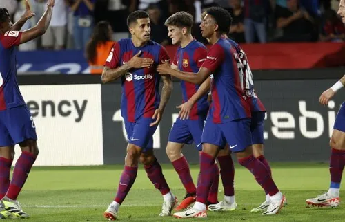 Барселона официално обяви назначението на Ханзи Флик