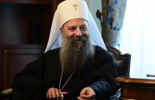 Сръбският патриарх отслужи литургия срещу “българския окупатор”