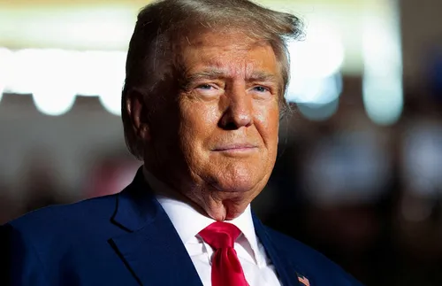 Тръмп беше признат за виновен по делото за „тихите пари“ - ОБОБЩЕНИЕ - СНИМКИ