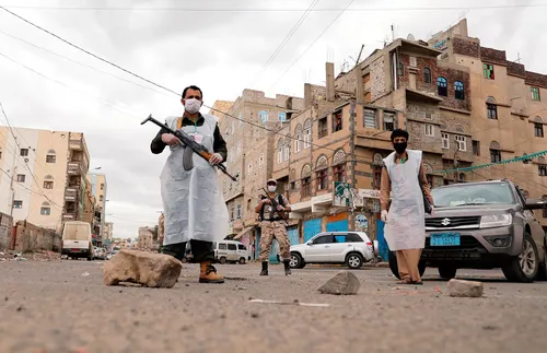 Великобритания и САЩ поеха отговорност за въздушните атаки в Йемен