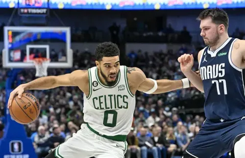 Далас затвори серията с Минесота и ще спори с Бостън за титлата в НБА - СНИМКИ