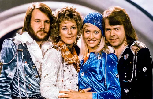 Членовете на Abba получиха шведско рицарско звание - СНИМКИ