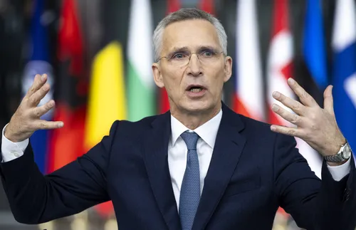 Столтенберг критикува китайското отсъствие от конференцията за мир в Швейцария