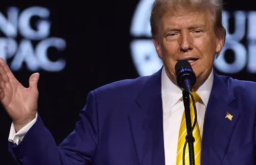 Тръмп обеща да бъде „криптопрезидент“