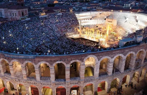 Арената във Верона беше домакин на грандиозен класически концерт